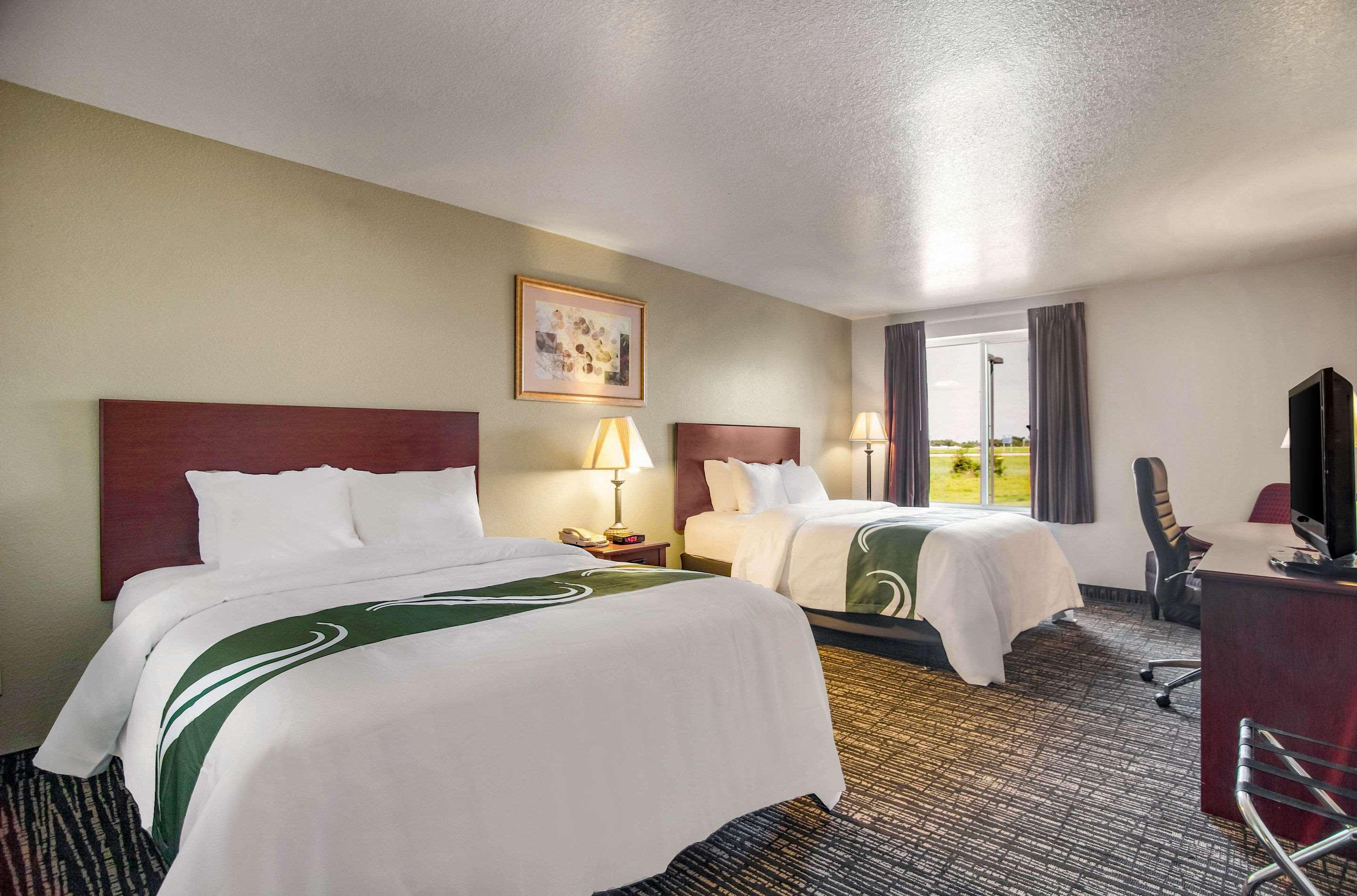 Quality Inn Parsons North מראה חיצוני תמונה