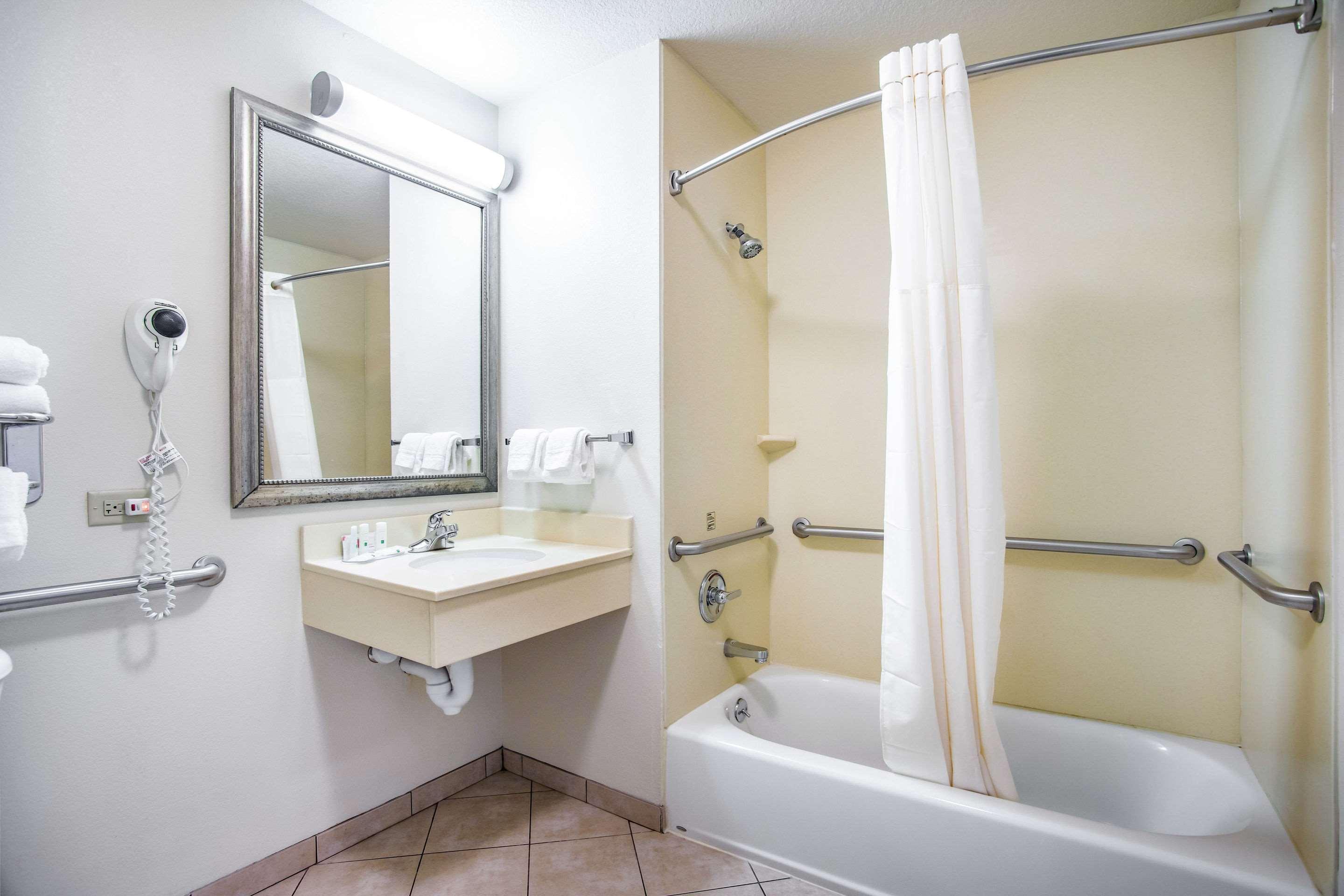 Quality Inn Parsons North מראה חיצוני תמונה